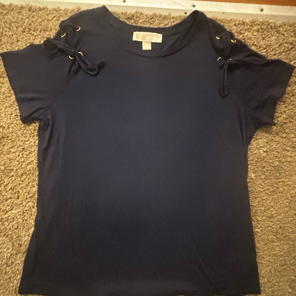Michael By MK Woman Lg Navy Blue T-Shirt Laced up short sleeves Great condition - Picture 10 of 11